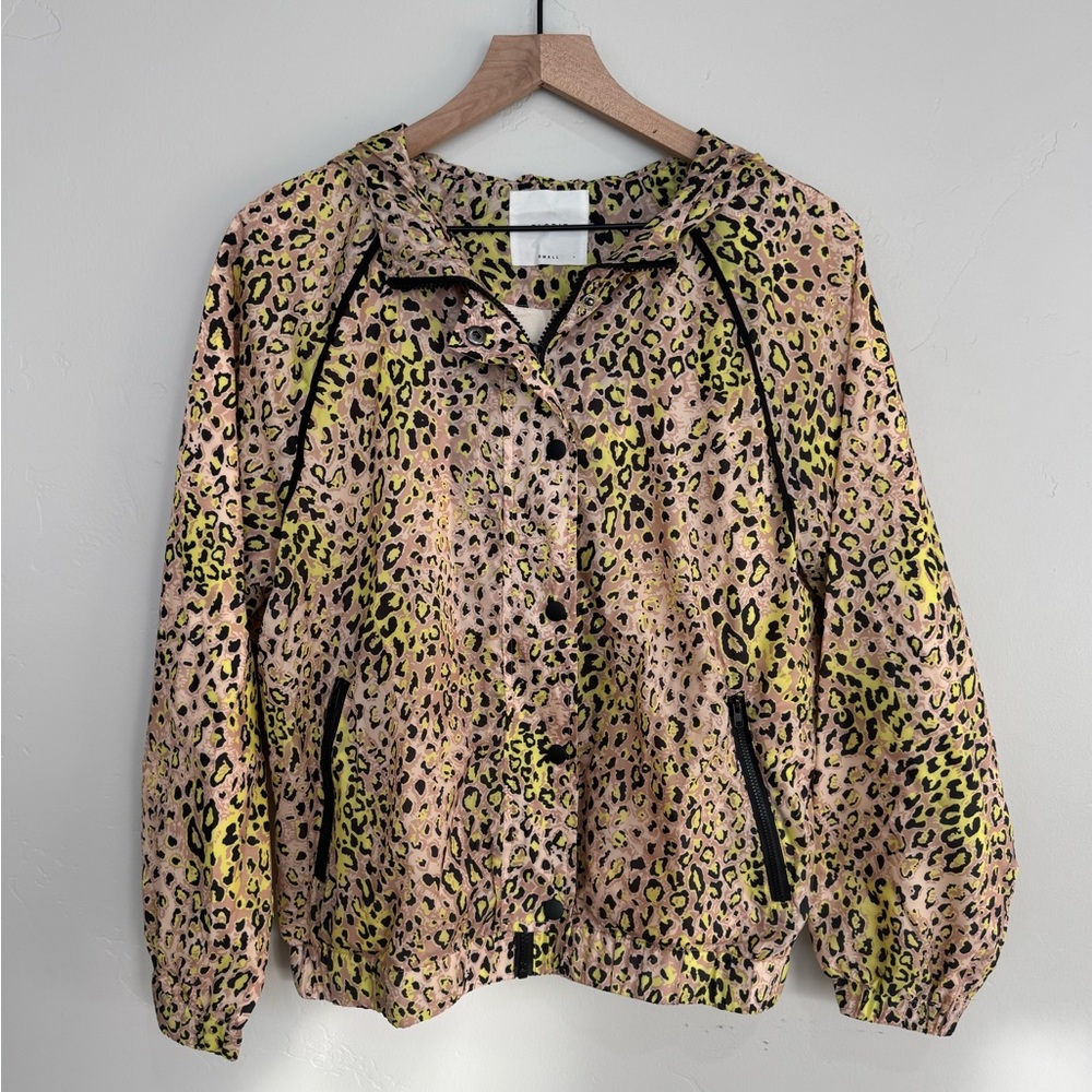 Elodie Lightweight Animal Print Windbreaker Jacket with Hood Size Small Leopard‎